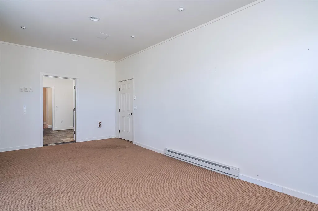 40500 Stonehorse Drive Polson MT 59860