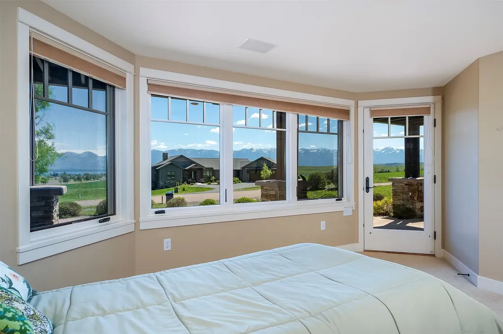 40500 Stonehorse Drive Polson MT 59860