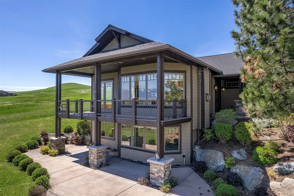 40500 Stonehorse Drive Polson MT 59860