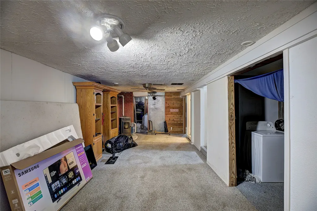 1411 7th Street E Polson MT 59860