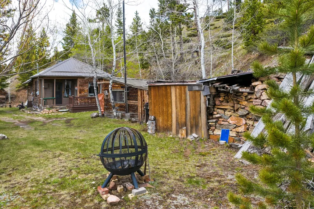 405 N Forest Street Neihart MT 59465