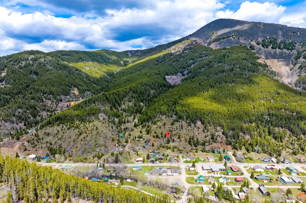 405 N Forest Street Neihart MT 59465