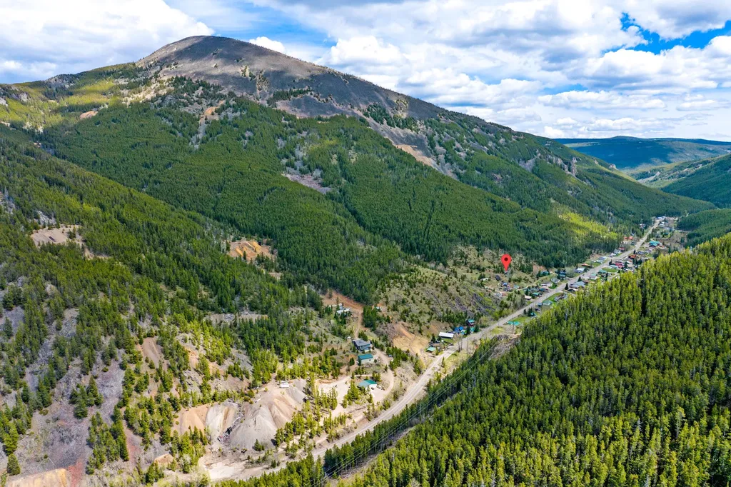 405 N Forest Street Neihart MT 59465