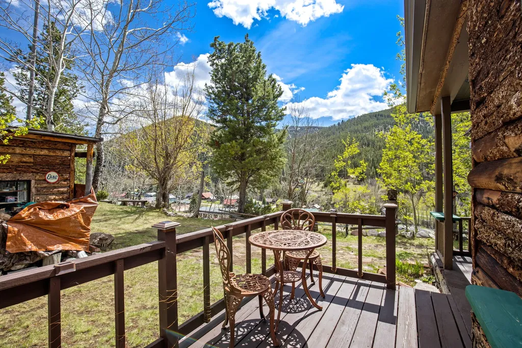 405 N Forest Street Neihart MT 59465