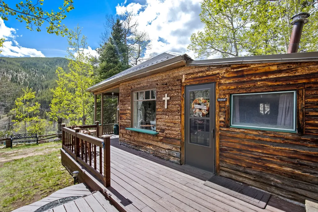 405 N Forest Street Neihart MT 59465