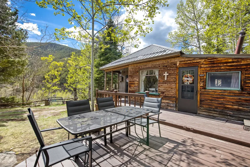 405 N Forest Street Neihart MT 59465