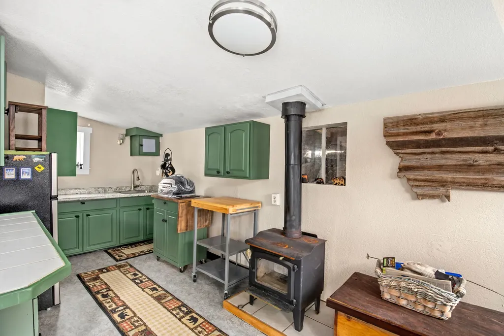 405 N Forest Street Neihart MT 59465