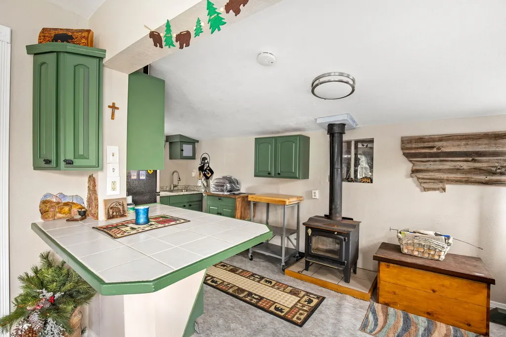 405 N Forest Street Neihart MT 59465