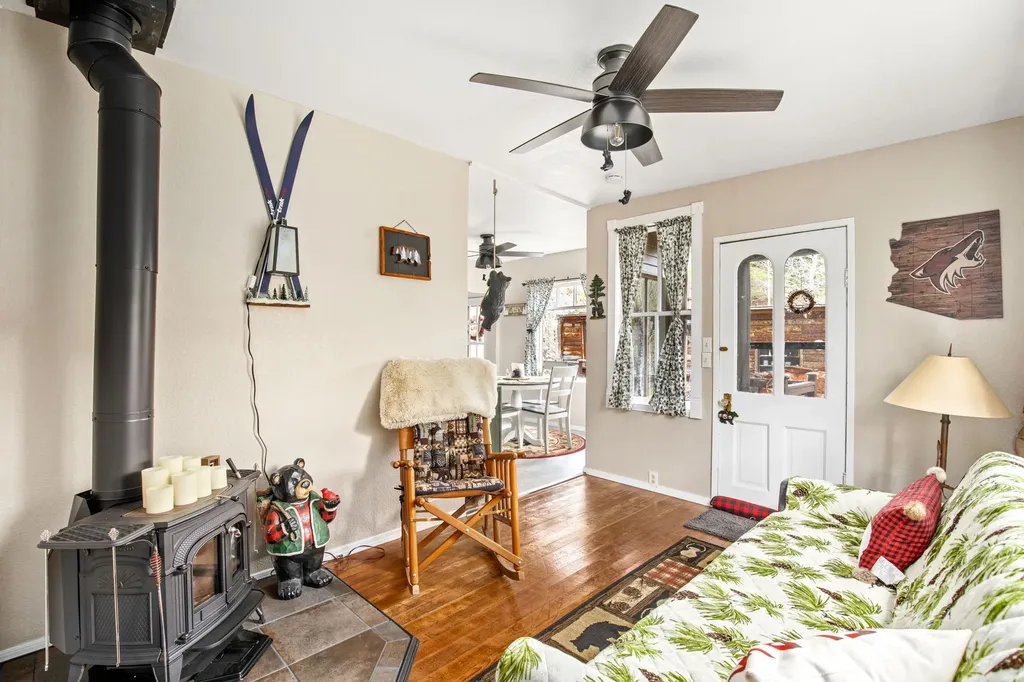 405 N Forest Street Neihart MT 59465