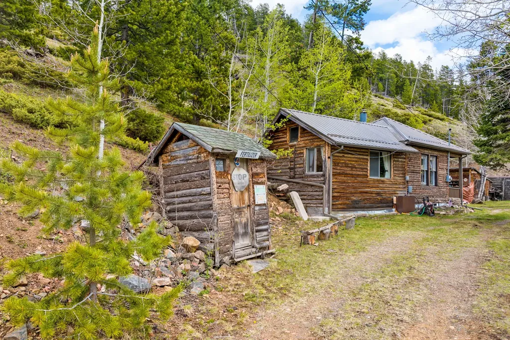 405 N Forest Street Neihart MT 59465