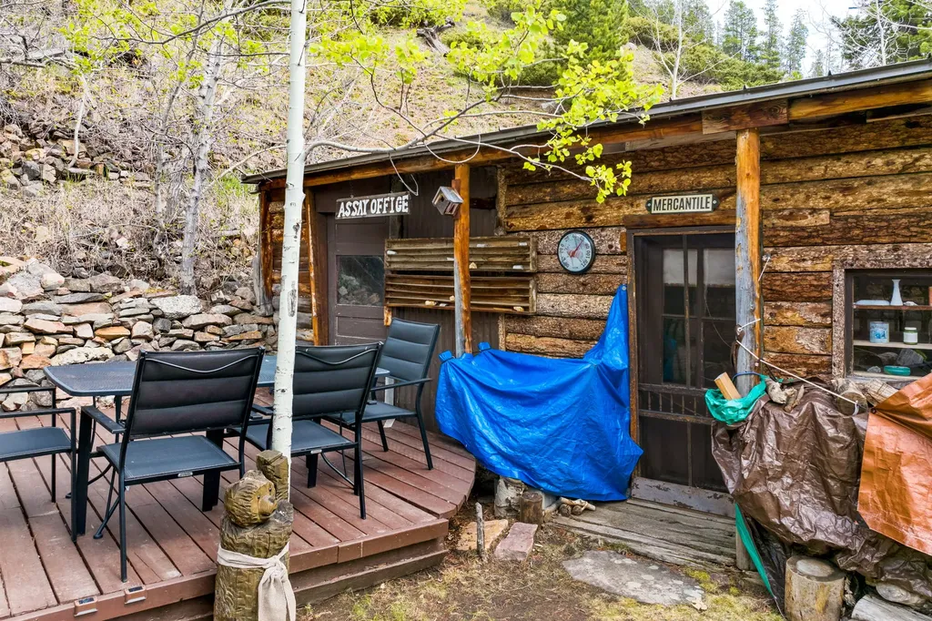 405 N Forest Street Neihart MT 59465