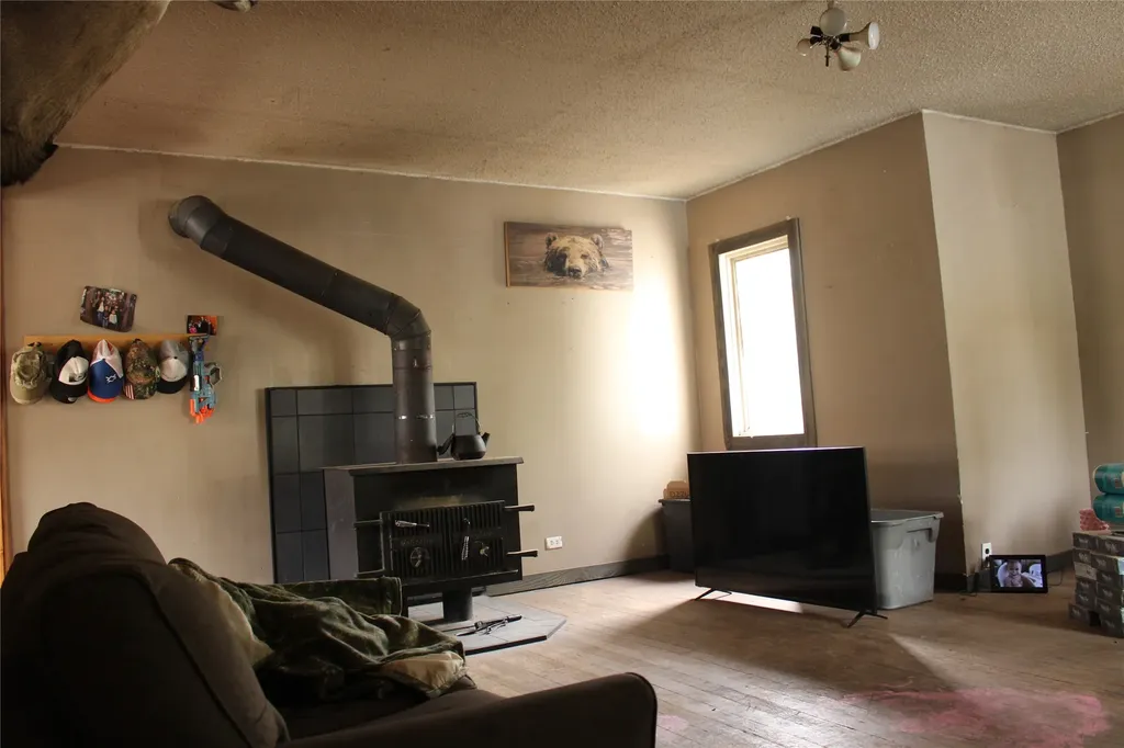 23 Quartz Avenue Basin MT 59631
