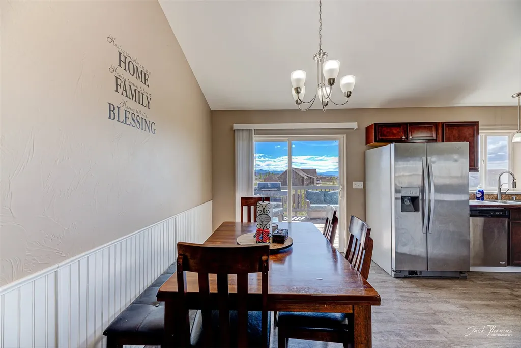 631 Jena Loop Helena MT 59602