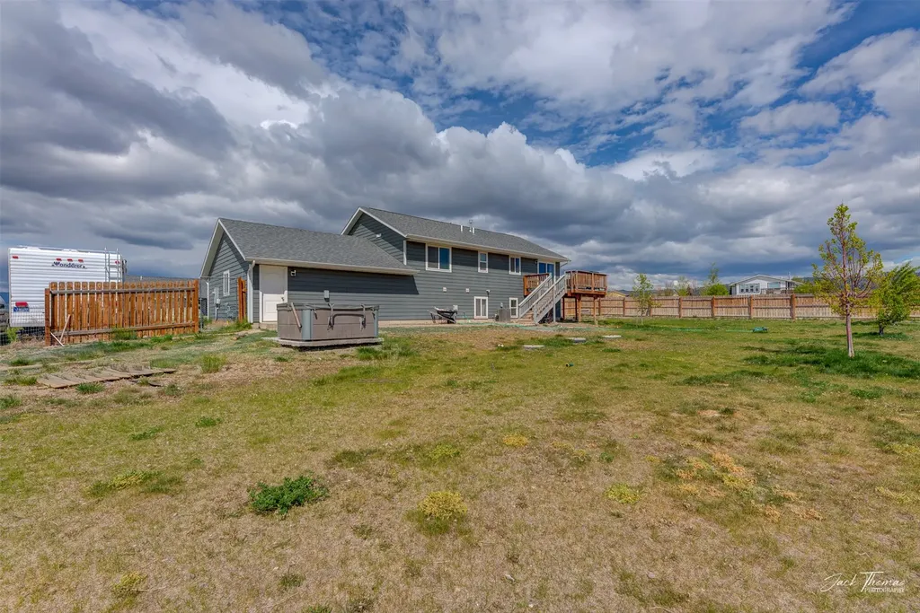 631 Jena Loop Helena MT 59602