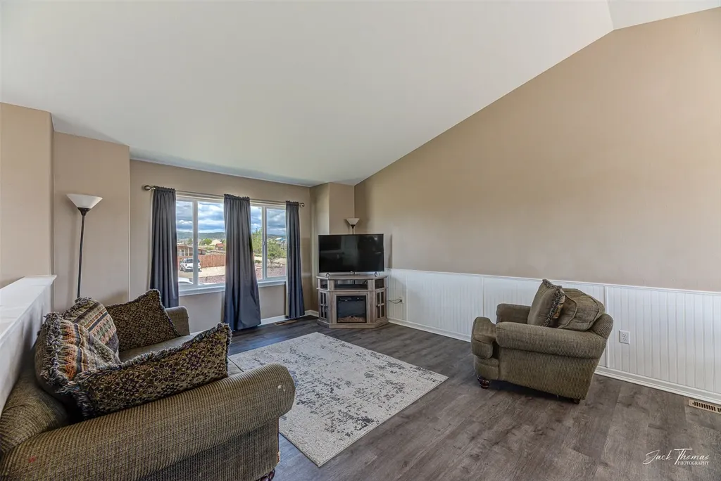 631 Jena Loop Helena MT 59602