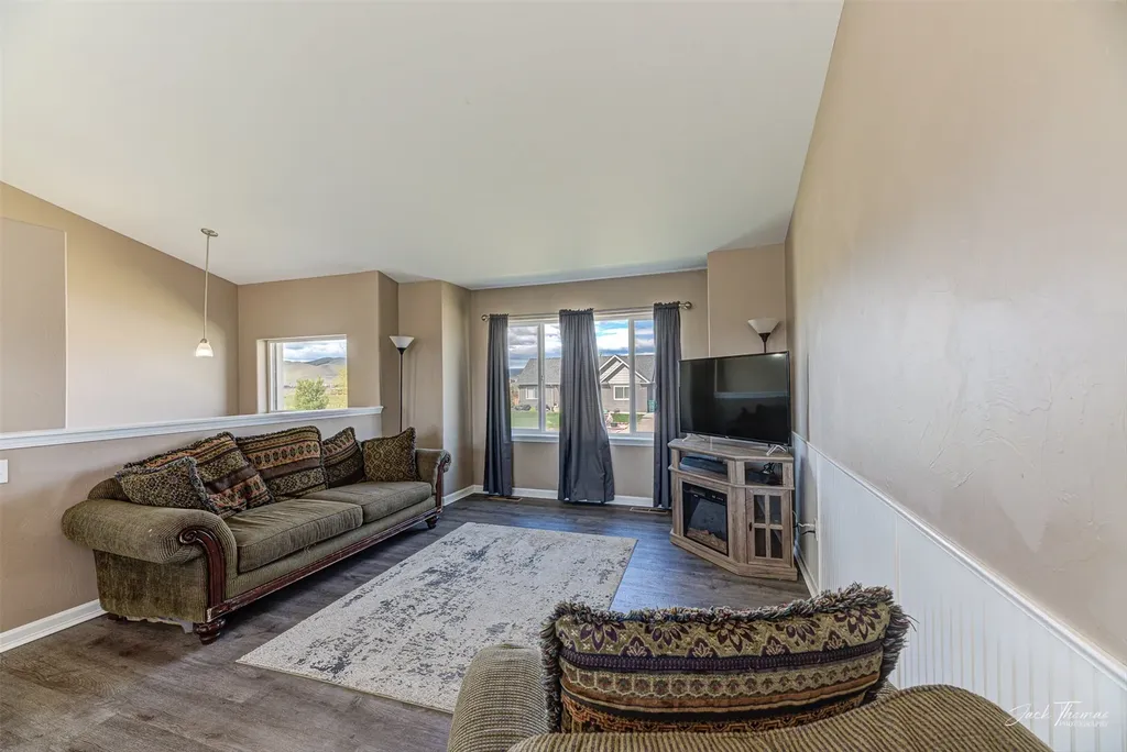 631 Jena Loop Helena MT 59602