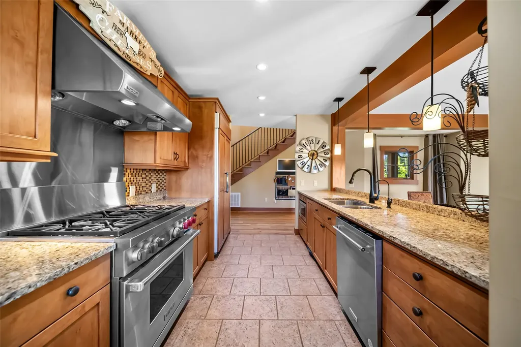 4115 Whitefish Stage Kalispell MT 59901