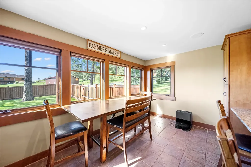 4115 Whitefish Stage Kalispell MT 59901