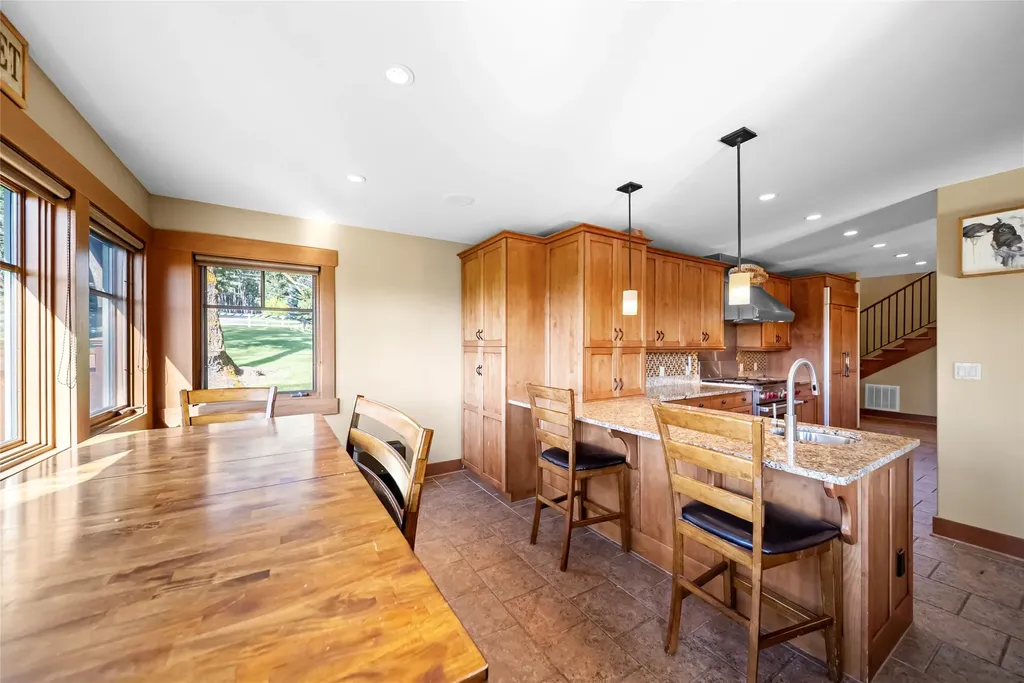 4115 Whitefish Stage Kalispell MT 59901
