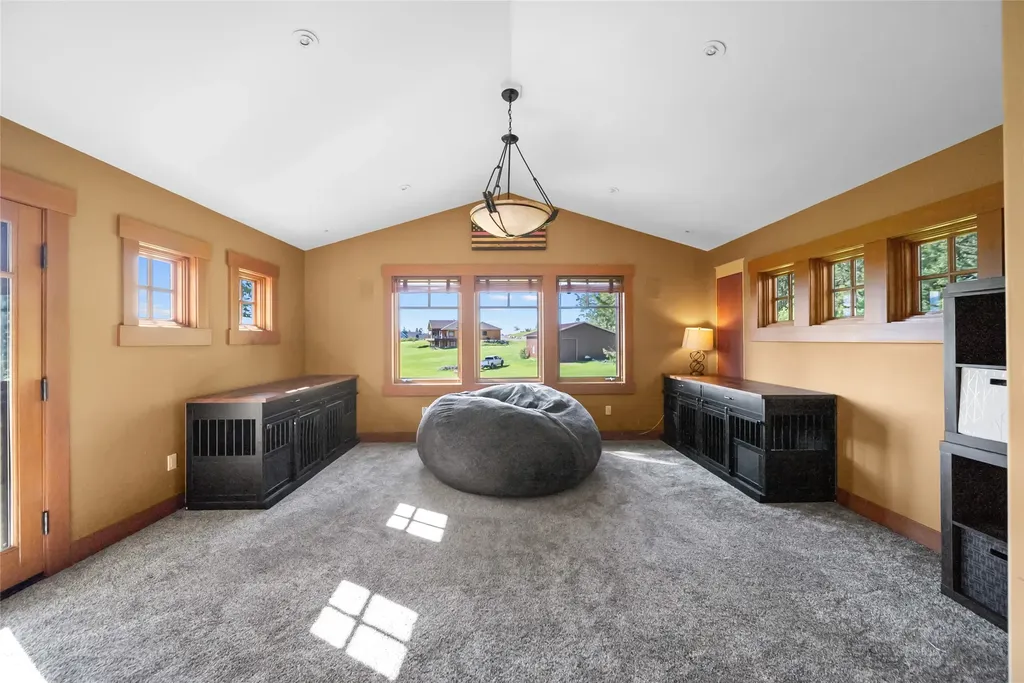 4115 Whitefish Stage Kalispell MT 59901