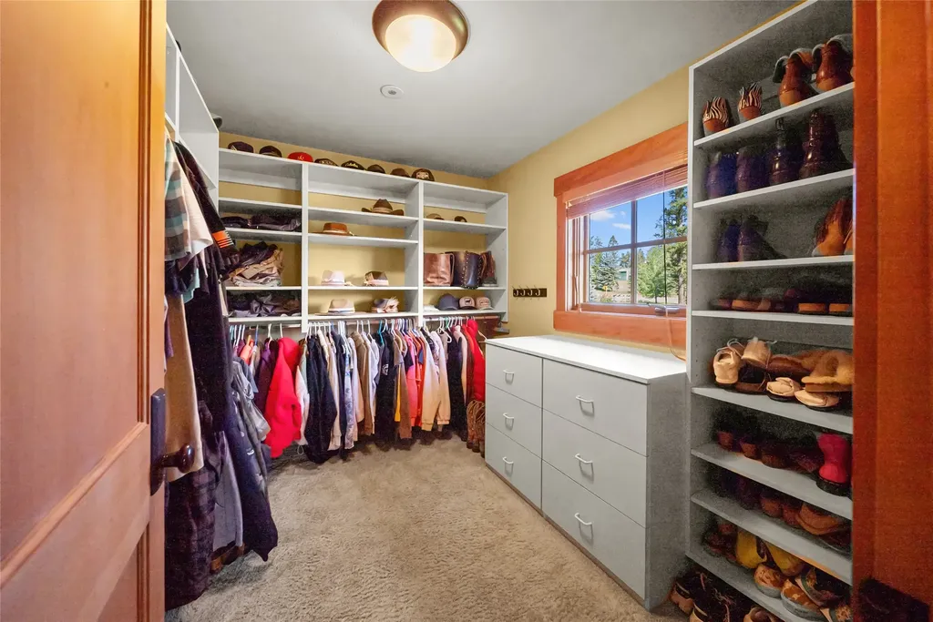4115 Whitefish Stage Kalispell MT 59901