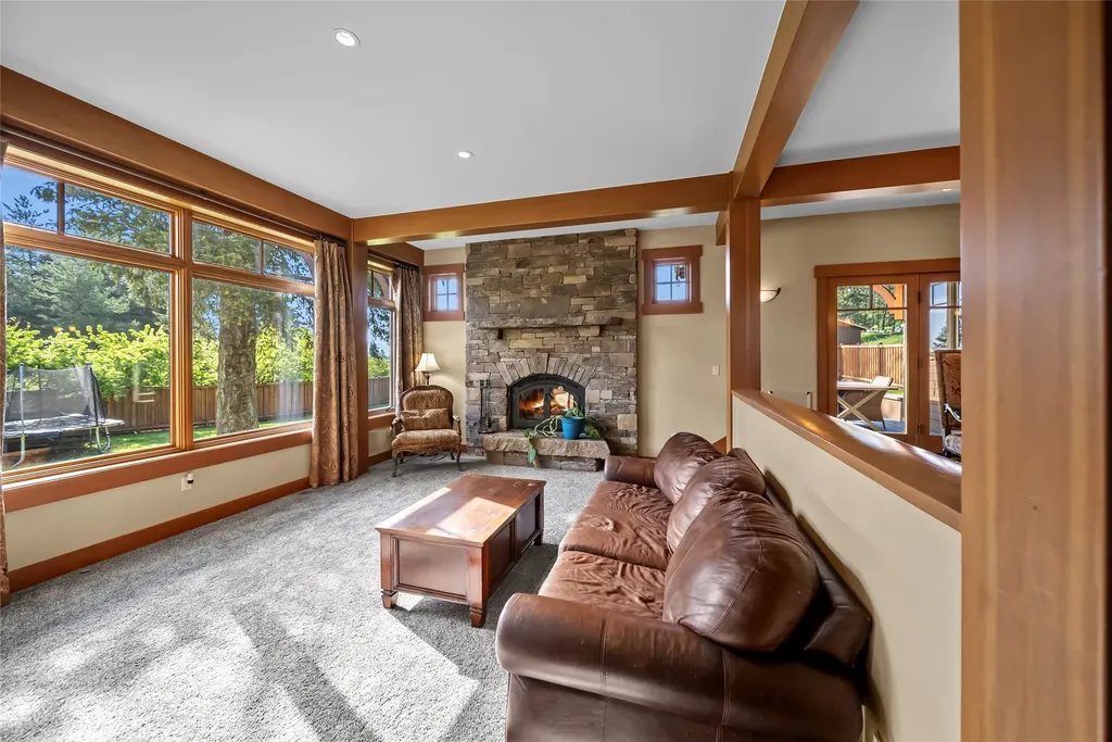 4115 Whitefish Stage Kalispell MT 59901