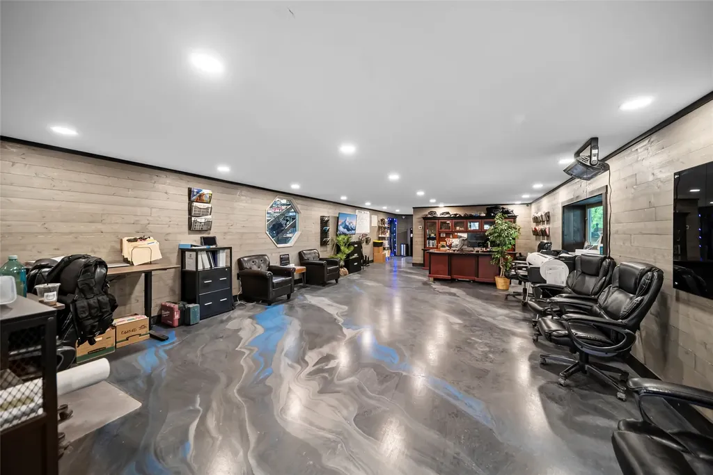 4115 Whitefish Stage Kalispell MT 59901