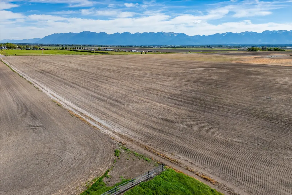 900 Mt Highway 82 Somers MT 59932
