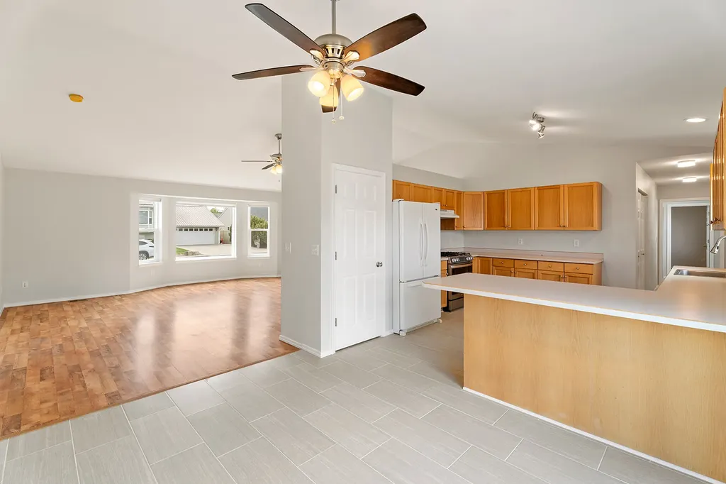 2560 Pinkerton Drive East Helena MT 59635