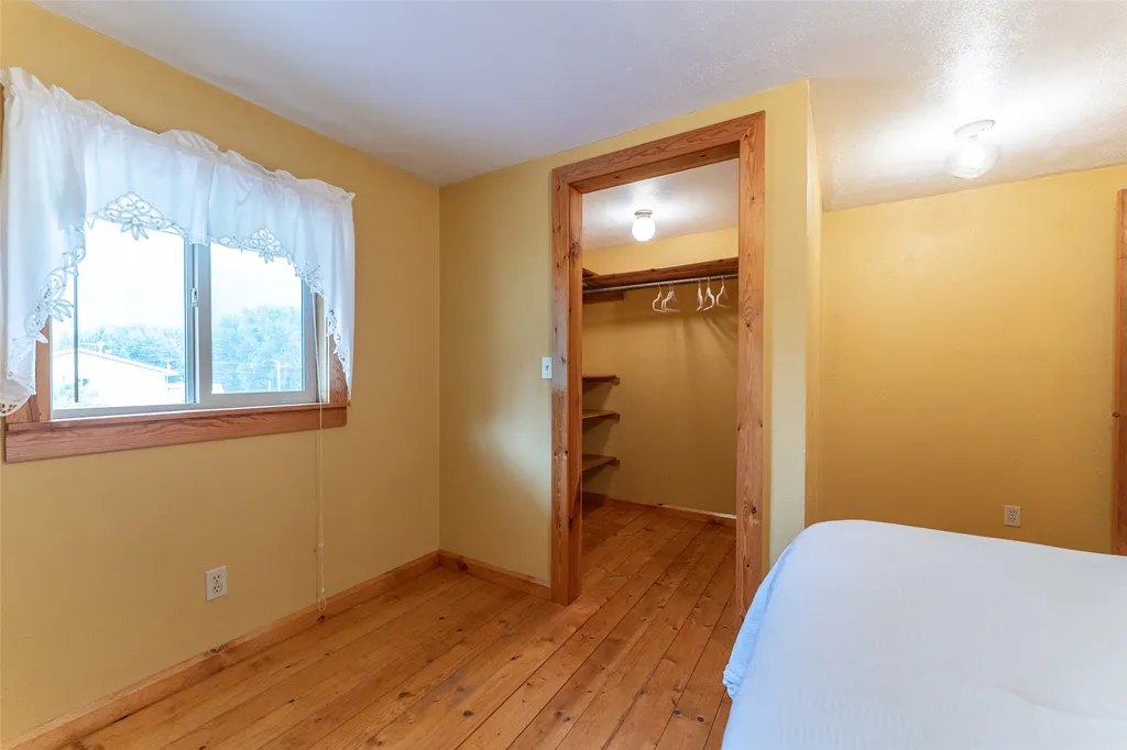 100, 104, 108 Remington Road Noxon MT 59853
