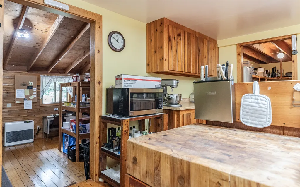 100, 104, 108 Remington Road Noxon MT 59853