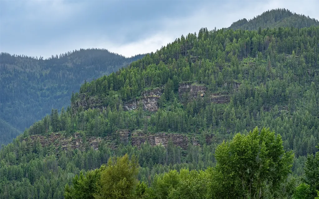 100, 104, 108 Remington Road Noxon MT 59853