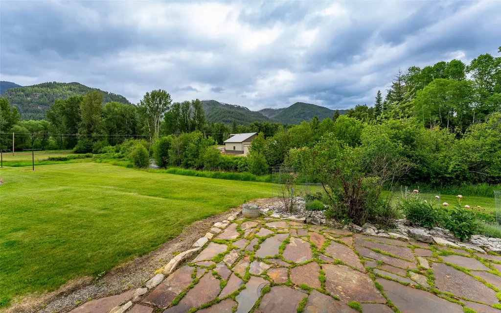100, 104, 108 Remington Road Noxon MT 59853