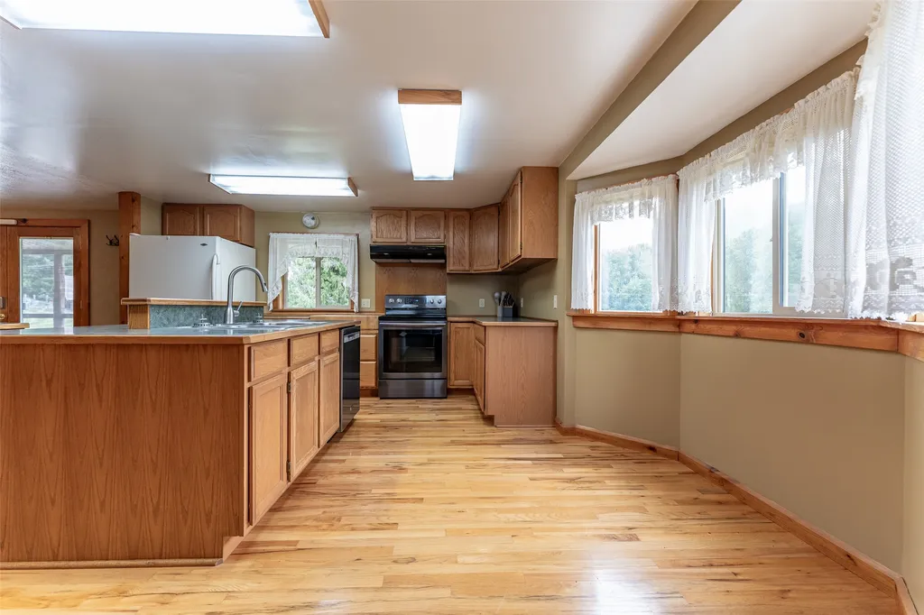 100, 104, 108 Remington Road Noxon MT 59853