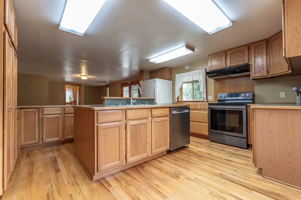 100, 104, 108 Remington Road Noxon MT 59853