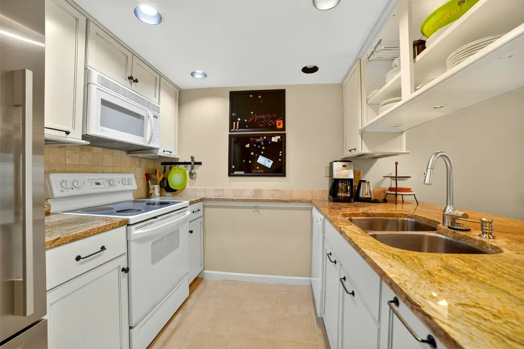 270 Bridge Street Bigfork MT 59911