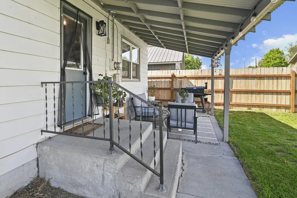 411 5th Avenue W Kalispell MT 59901
