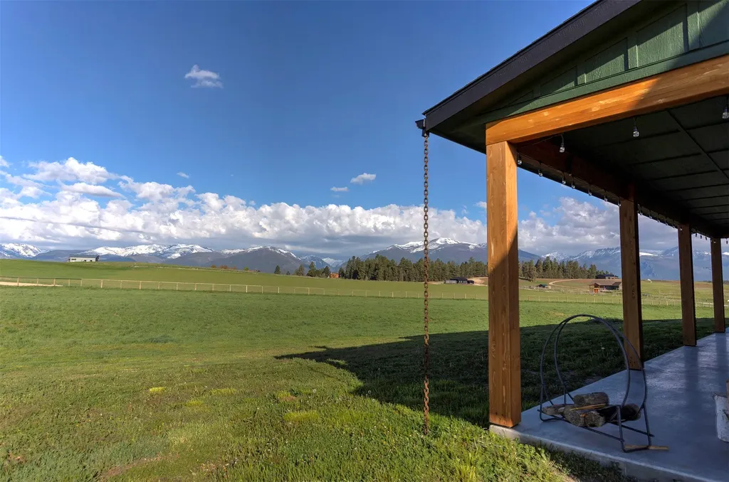 843 Lecoure Lane Stevensville MT 59870