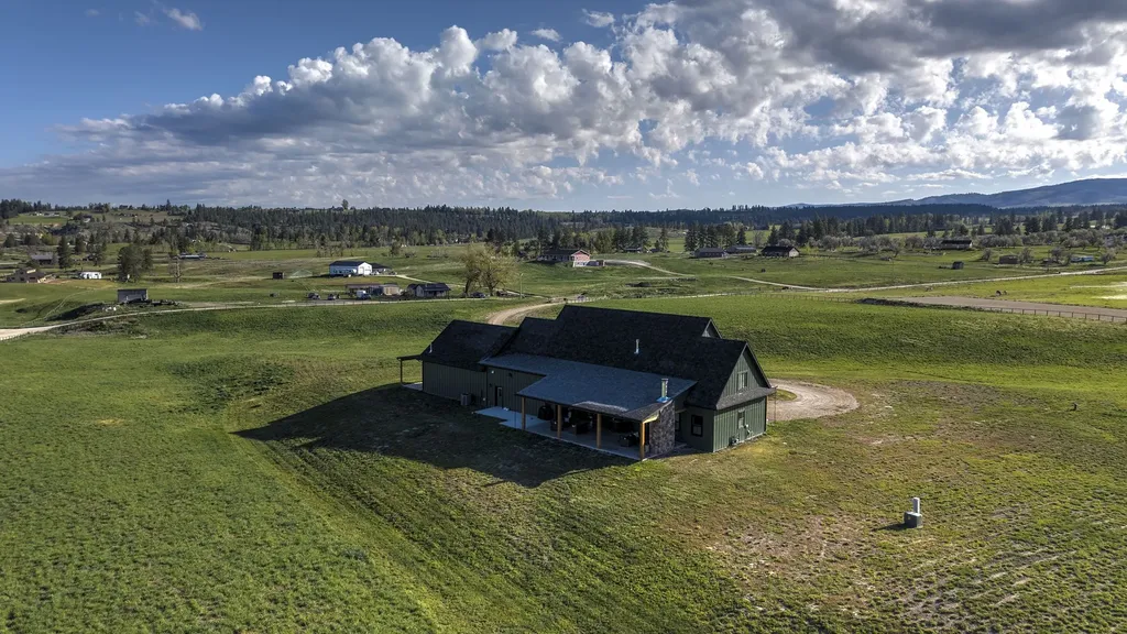 843 Lecoure Lane Stevensville MT 59870