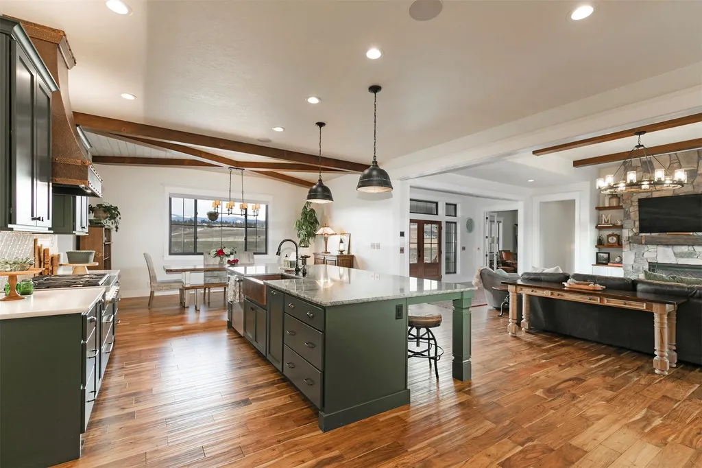 843 Lecoure Lane Stevensville MT 59870