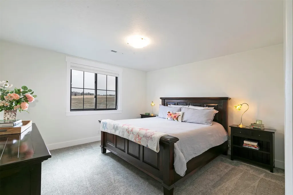 843 Lecoure Lane Stevensville MT 59870