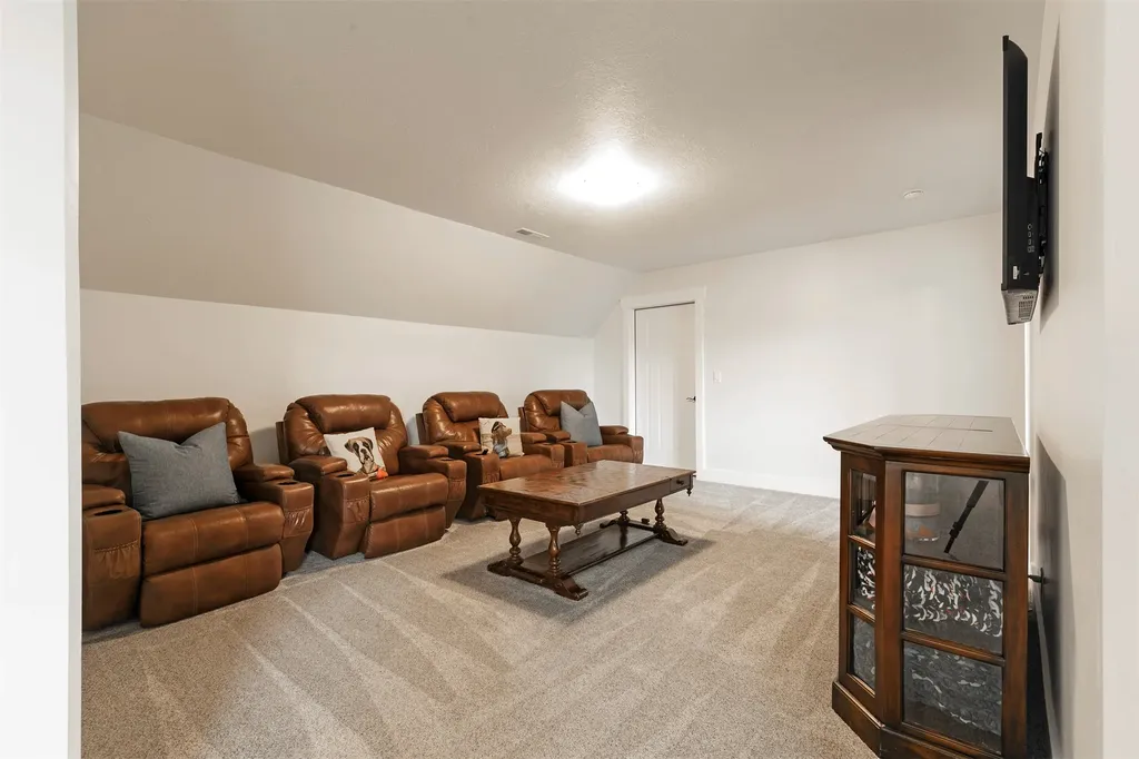 843 Lecoure Lane Stevensville MT 59870