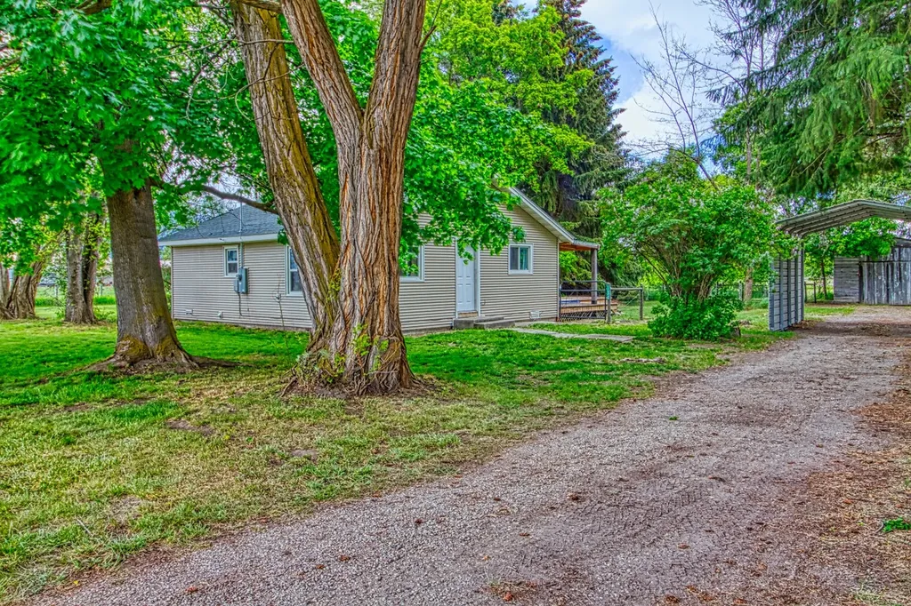 134 Grantsdale Cutoff Road Hamilton MT 59840