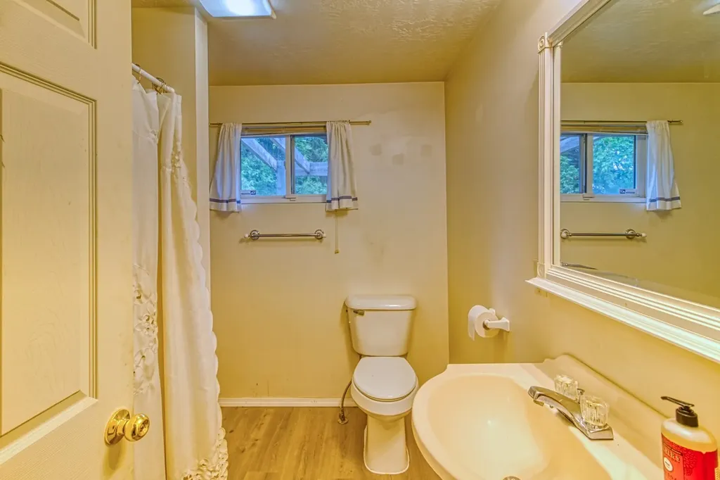 134 Grantsdale Cutoff Road Hamilton MT 59840