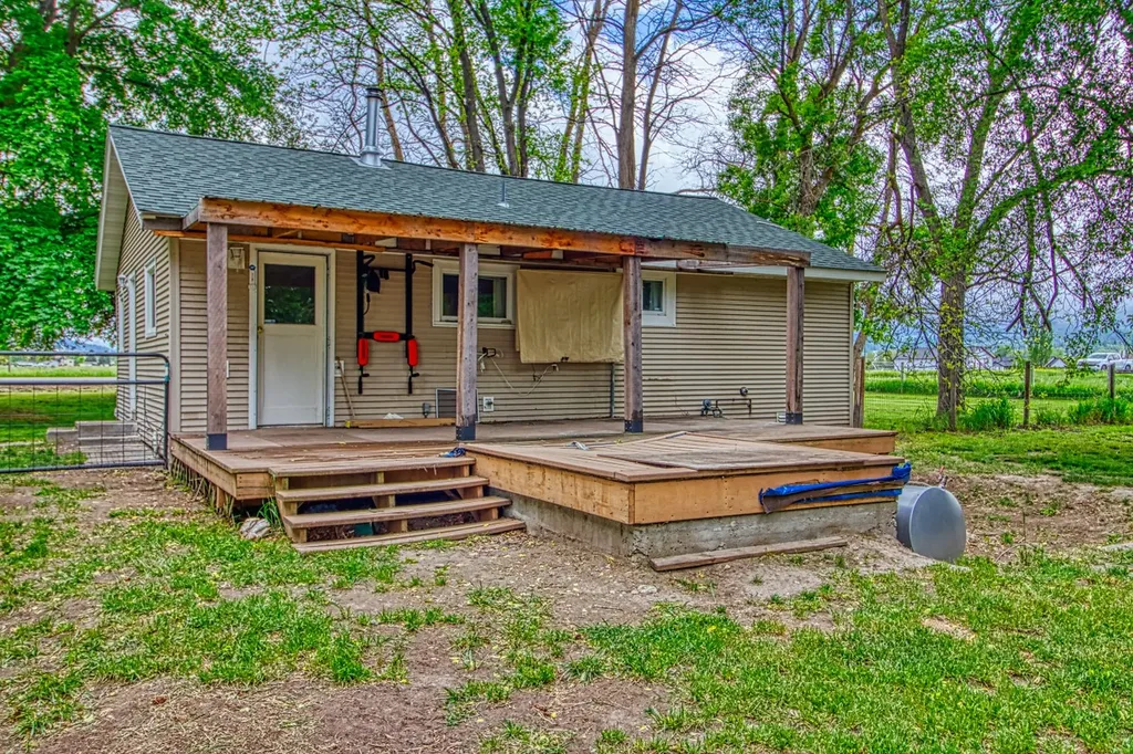 134 Grantsdale Cutoff Road Hamilton MT 59840