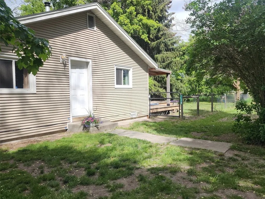 134 Grantsdale Cutoff Road Hamilton MT 59840