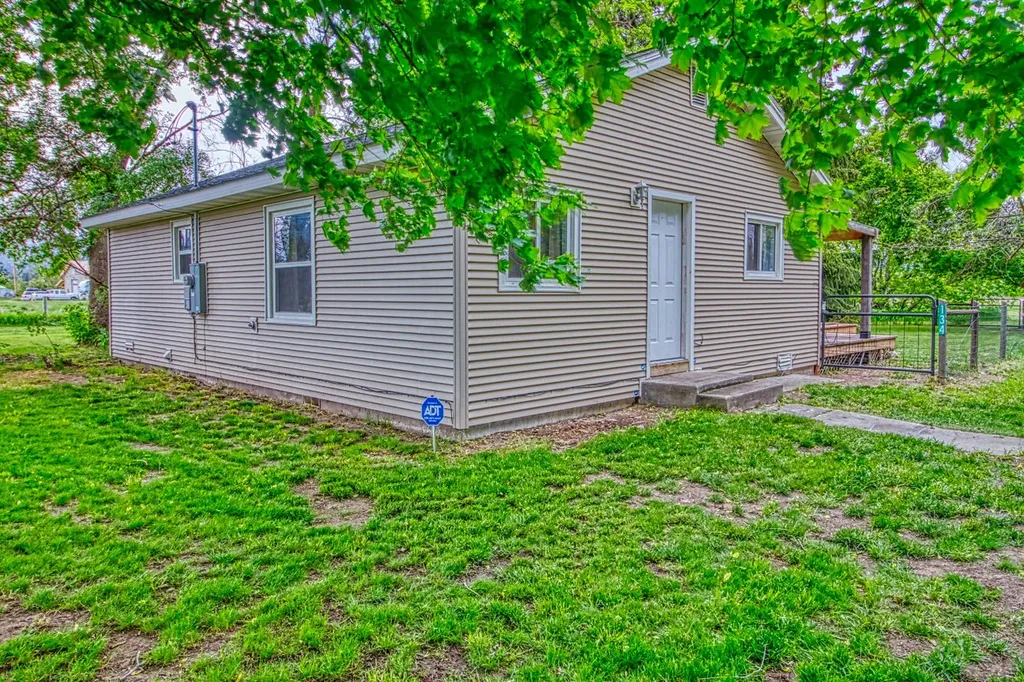 134 Grantsdale Cutoff Road Hamilton MT 59840