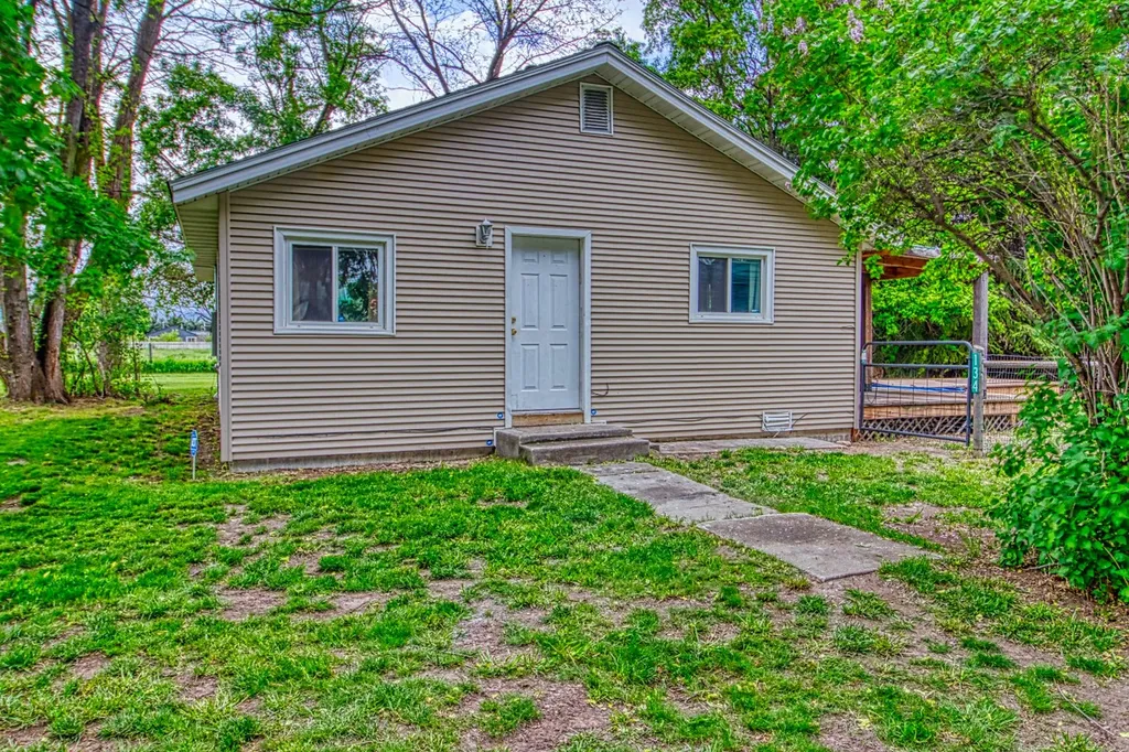 134 Grantsdale Cutoff Road Hamilton MT 59840