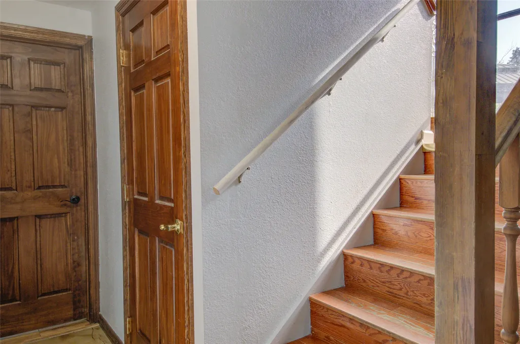 1 Rock Ridge Drive Clancy MT 59634
