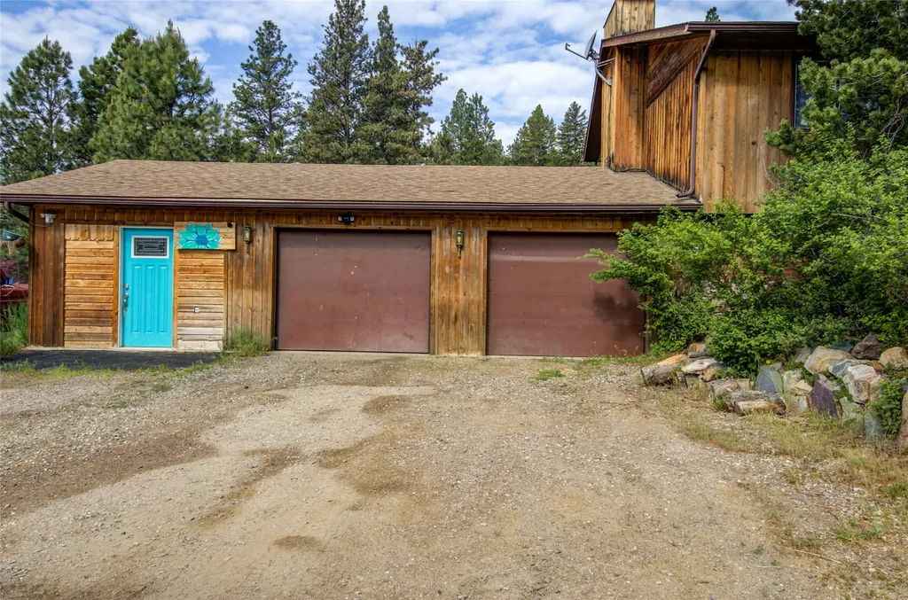 1 Rock Ridge Drive Clancy MT 59634